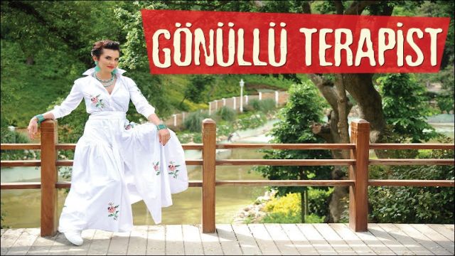 SANAT DÜNYASININ GÖNÜLLÜ TERAPİSTİ