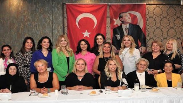 ANNELER YENİ DÖNEME GÜÇLENEREK GİRDİ