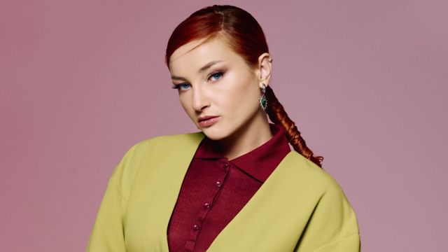 GÜLİZ AYLA'DAN SÜRPRİZ COVER