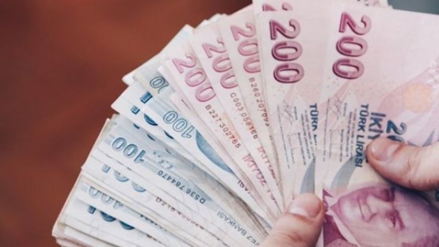 TÜRK PARASININ KIYMETİNİ KORUMA YASASI TBMM'DEN GEÇTİ