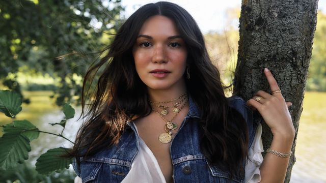 MUTLU BİR İLİŞKİM VAR