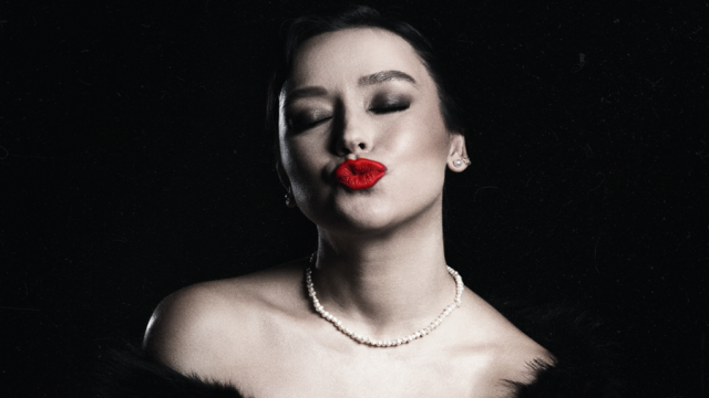 TUĞBA BİZİ SEZEN’E GÖTÜR